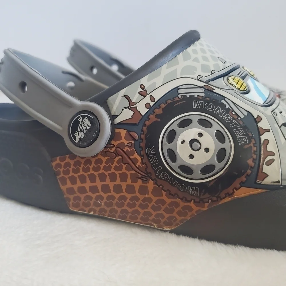 CROCS Funlab Monster Truck LED Light Gray Slip On Clogs Size Jr 3